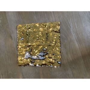 Reversible Sequin Pillow magic mermaid 15"x15” Gold, Silver, black silky back
